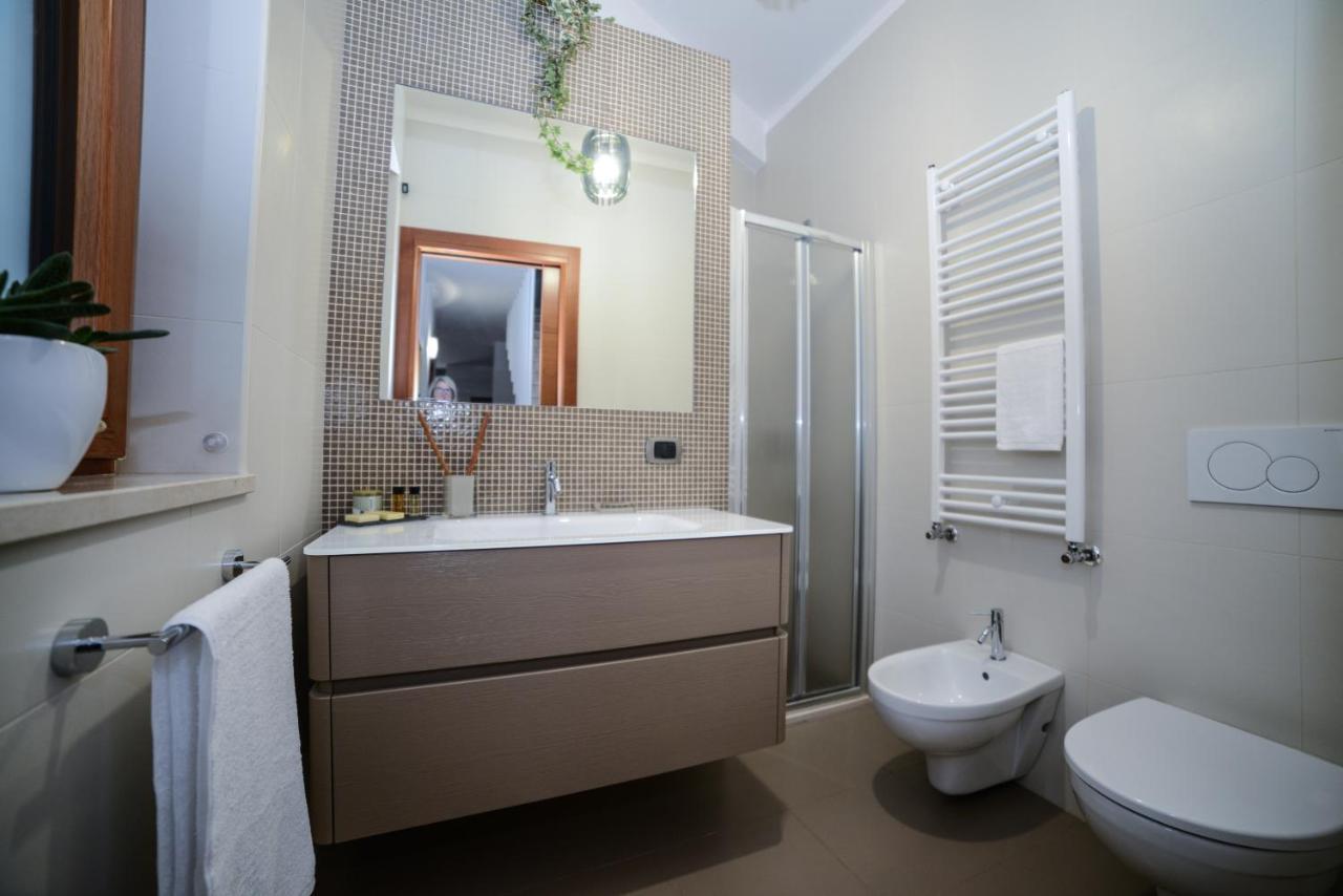 B&B Sant'Erasmo 圣埃拉莫因科莱 外观 照片