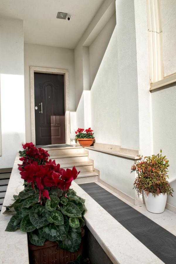 B&B Sant'Erasmo 圣埃拉莫因科莱 外观 照片