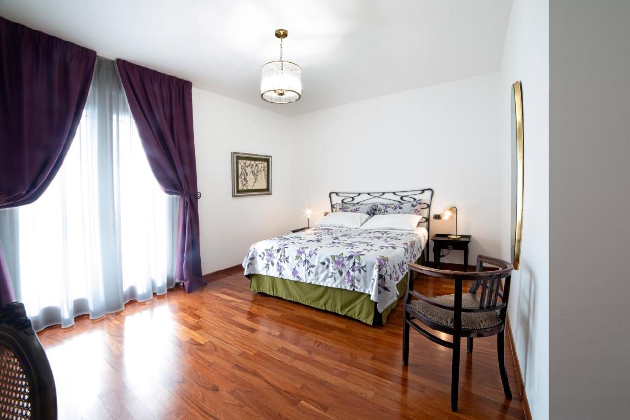 B&B Sant'Erasmo 圣埃拉莫因科莱 外观 照片