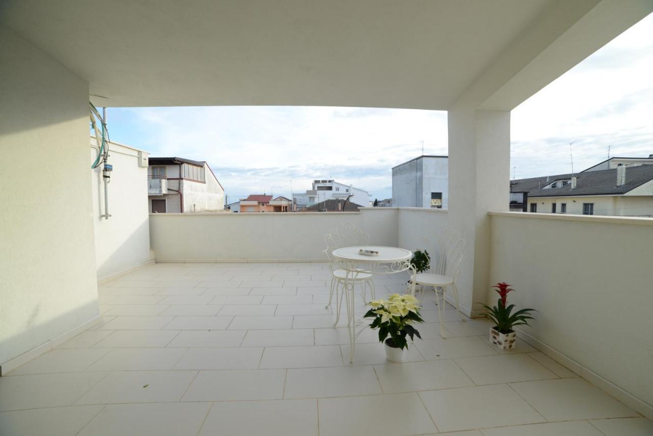 B&B Sant'Erasmo 圣埃拉莫因科莱 外观 照片